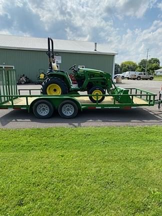 Image of John Deere 3032E equipment image 3