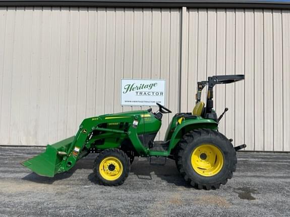 Image of John Deere 3032E equipment image 2