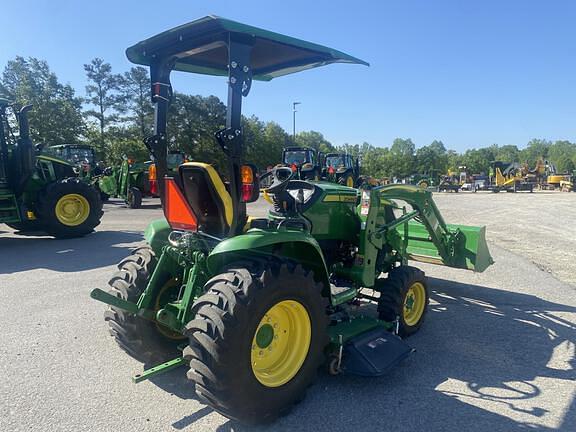 Image of John Deere 3033R equipment image 1
