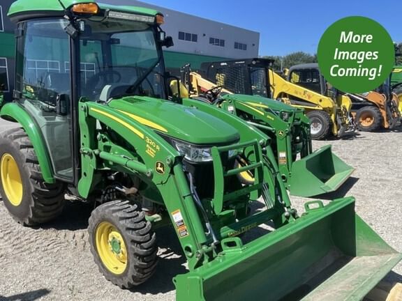 2022 John Deere 3033R Equipment Image0