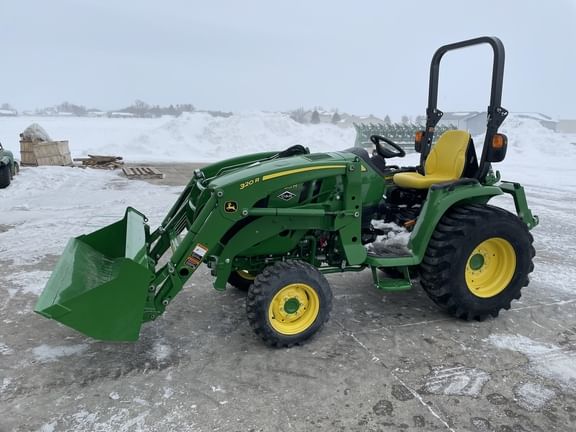 Main image John Deere 3033R