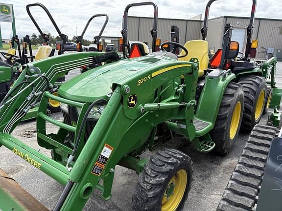 Image of John Deere 3033R equipment image 2