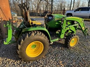 Main image John Deere 3033R 4