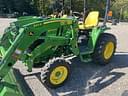 2022 John Deere 3033R Image