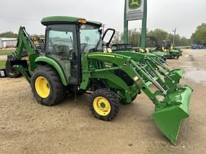 2022 John Deere 3033R Image