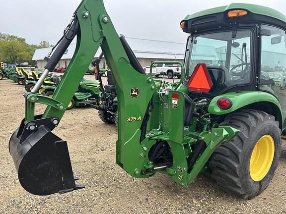 Image of John Deere 3033R equipment image 4