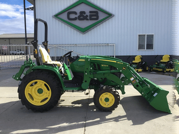 Main image John Deere 3033R