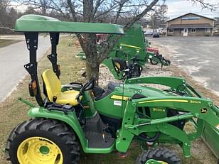 Main image John Deere 3033R 4