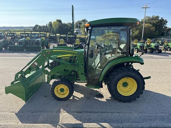 Image of John Deere 3033R equipment image 2