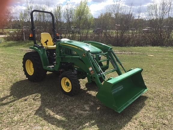 Image of John Deere 3033R equipment image 2