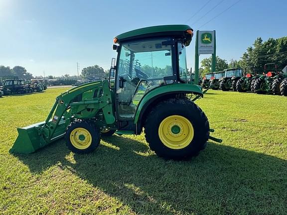 Image of John Deere 3033R equipment image 2