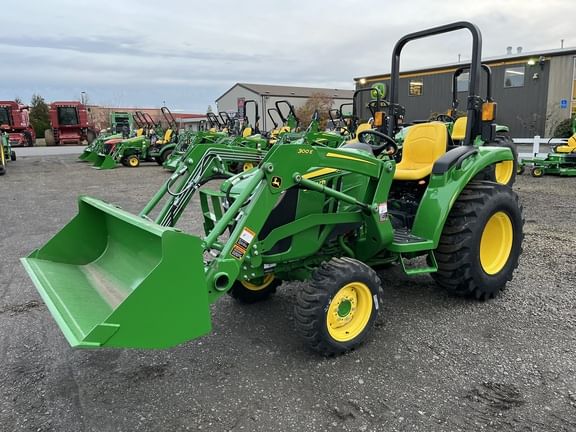 2022 John Deere 3035D Equipment Image0