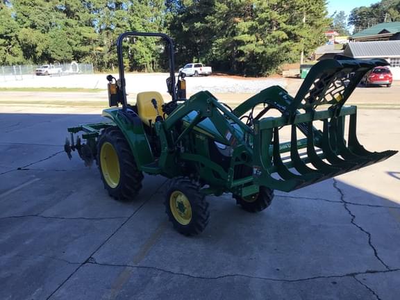 Image of John Deere 3035D equipment image 1