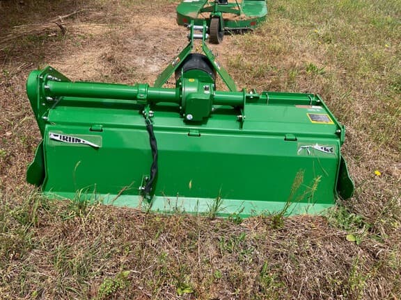 Image of John Deere 3035D equipment image 1