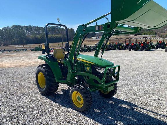 Image of John Deere 3035D equipment image 2