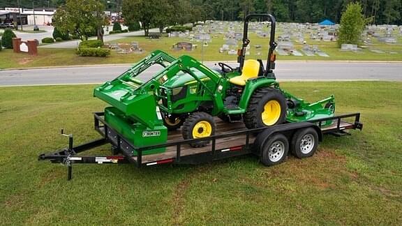 Image of John Deere 3038E Image 0