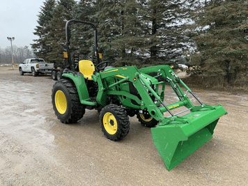 Main image John Deere 3038E