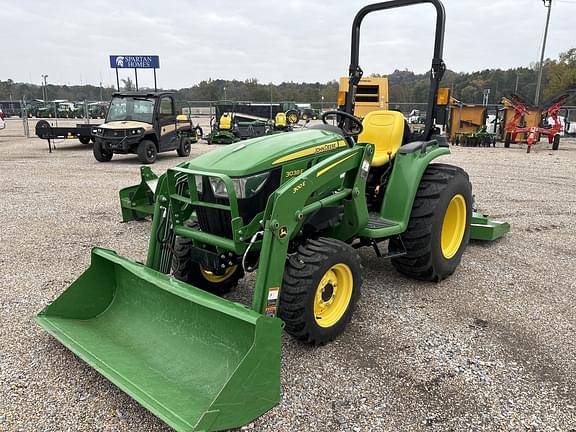 Image of John Deere 3038E equipment image 1