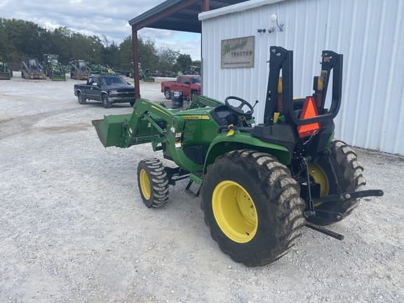 Image of John Deere 3038E equipment image 2