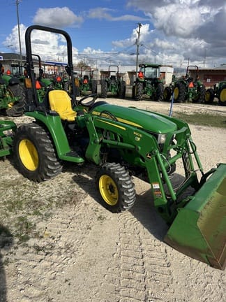 Main image John Deere 3038E