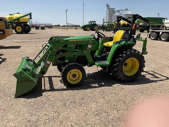 Image of John Deere 3038E equipment image 1