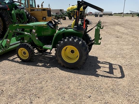 Image of John Deere 3038E equipment image 2