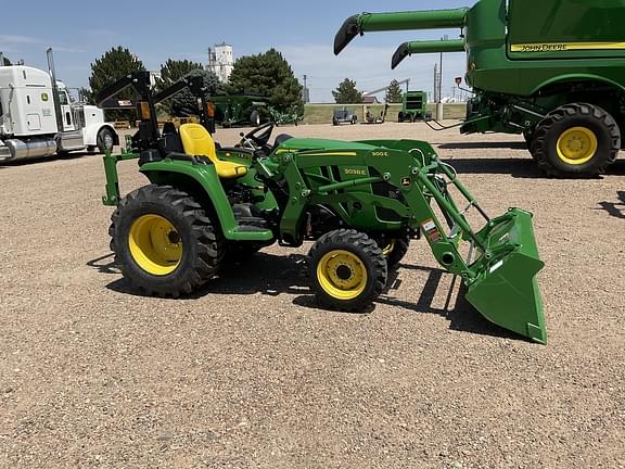 Image of John Deere 3038E equipment image 3