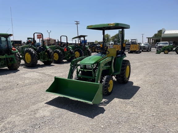 Main image John Deere 3038E