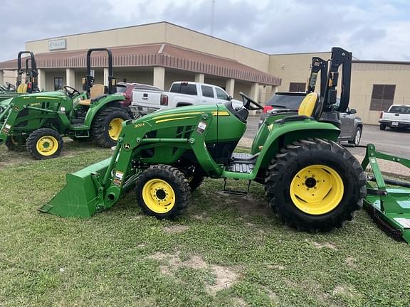 Image of John Deere 3038E equipment image 3