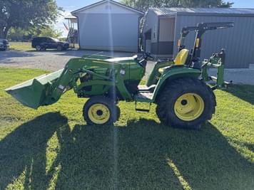 Main image John Deere 3038E