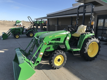 Main image John Deere 3038E