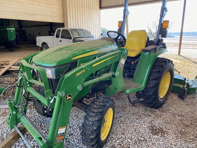 2022 John Deere 3038E Equipment Image0