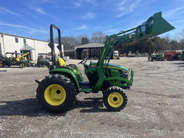 Image of John Deere 3038E equipment image 1