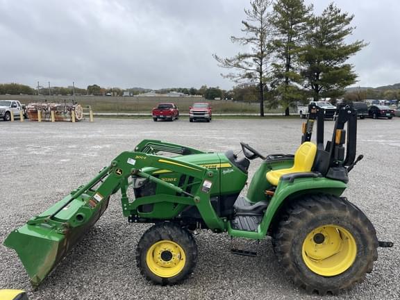 Image of John Deere 3038E equipment image 1