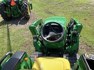 Main image John Deere 3038E 7