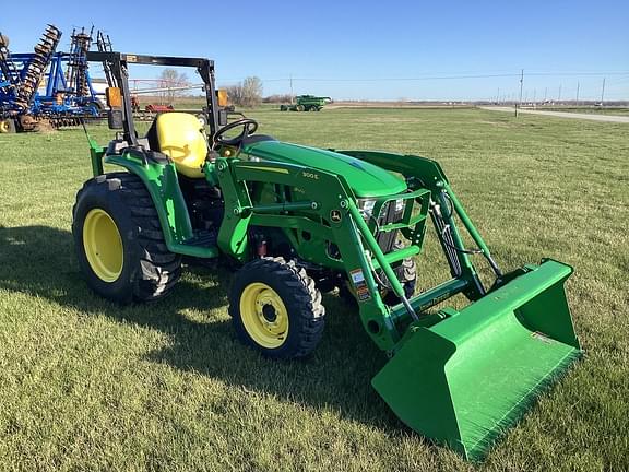 Image of John Deere 3038E Primary image