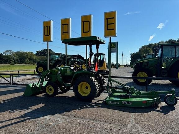 Image of John Deere 3038E equipment image 2