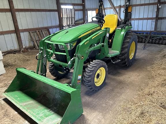 Image of John Deere 3038E equipment image 1