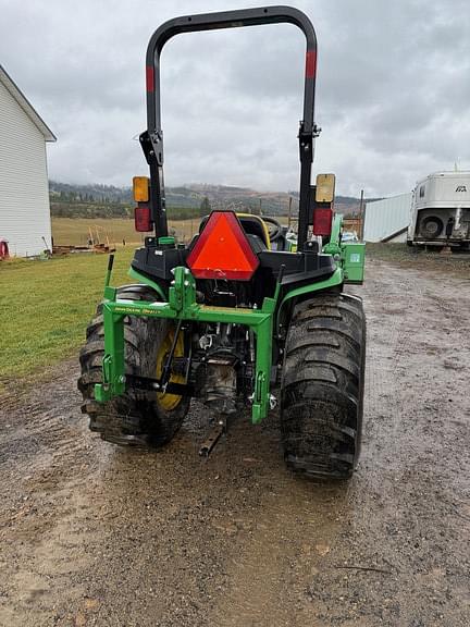 Image of John Deere 3038E equipment image 2