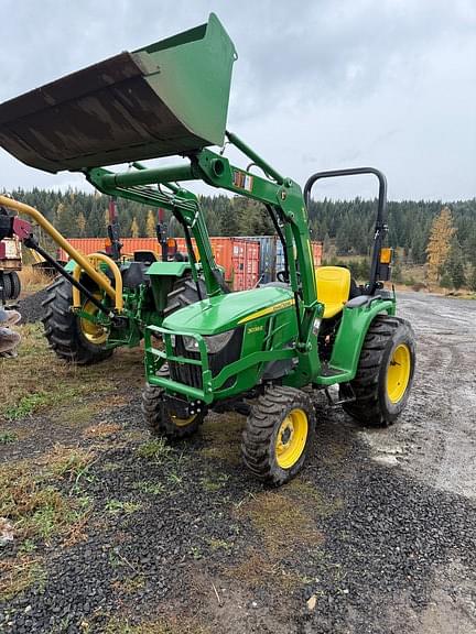 Image of John Deere 3038E equipment image 1