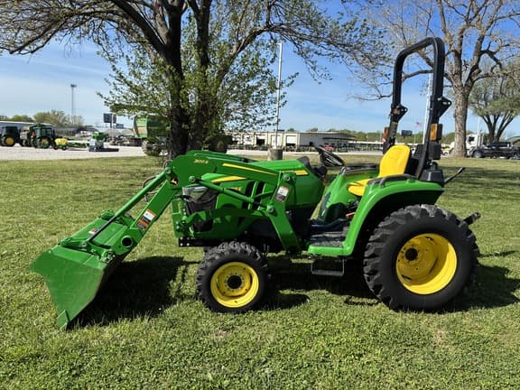 Image of John Deere 3038E equipment image 1