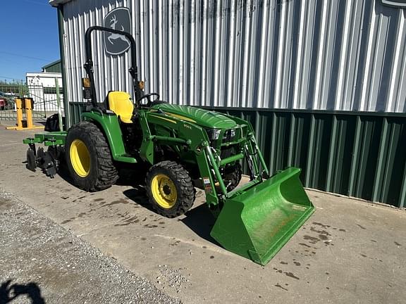 Image of John Deere 3038E equipment image 1