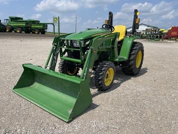 Main image John Deere 3038E