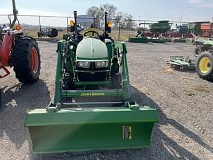 Main image John Deere 3038E 7