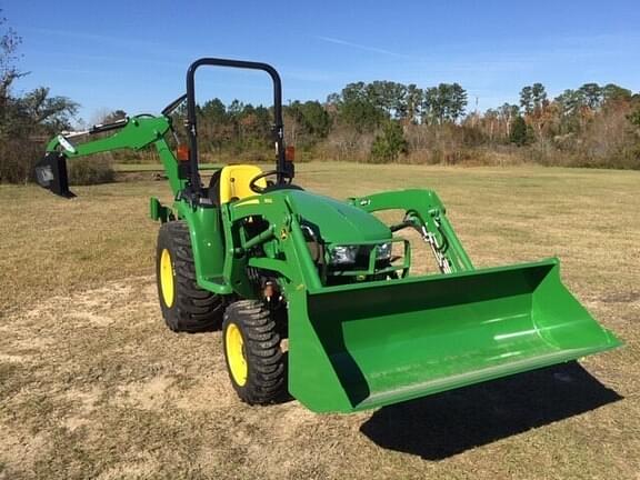 Image of John Deere 3038E equipment image 1