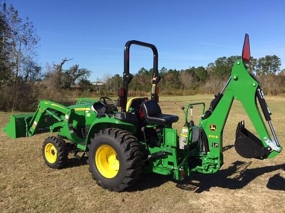 Image of John Deere 3038E equipment image 4