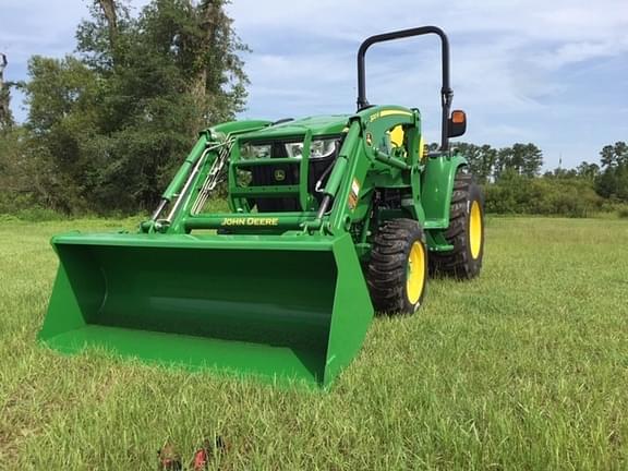 Thumbnail image John Deere 3039R 10