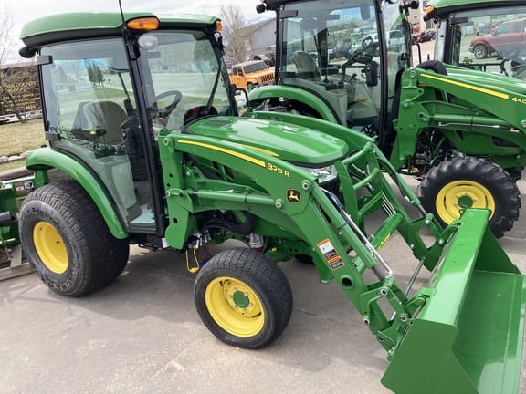 Main image John Deere 3039R