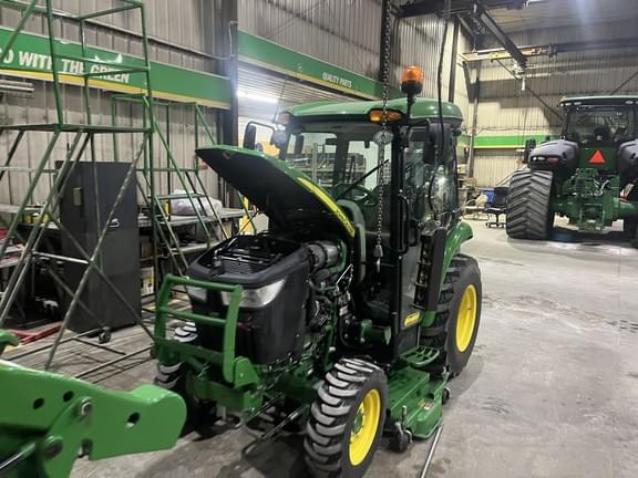 Image of John Deere 3039R Primary image