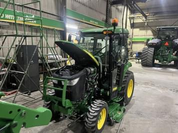 Main image John Deere 3039R